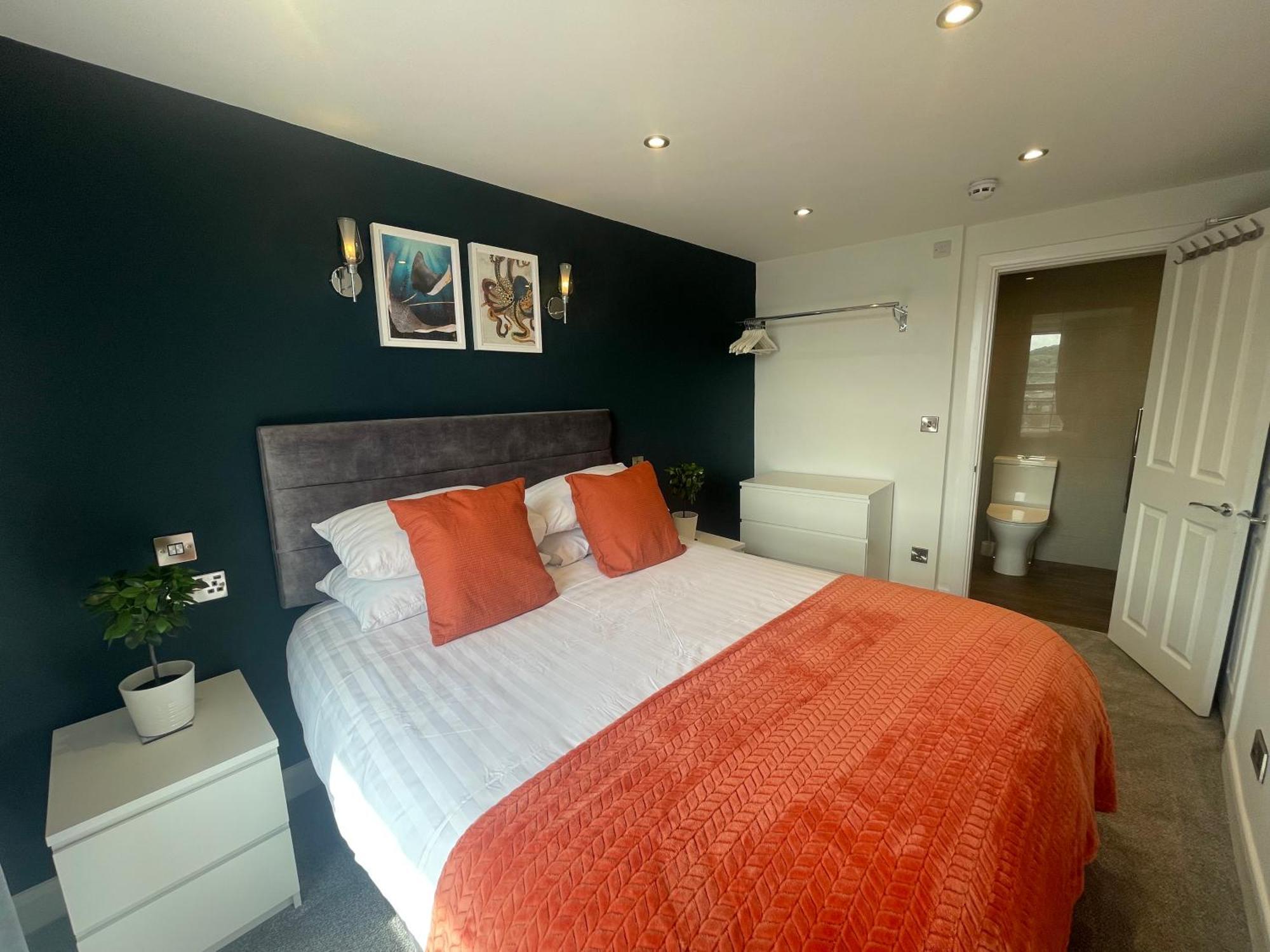 The Marlborough Sea View Holiday Apartments Скарборо Екстер'єр фото
